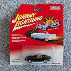 Johnny Lightning Limited Edition Ragtops Jaguar E-Type Metal Diecast Vehicle New